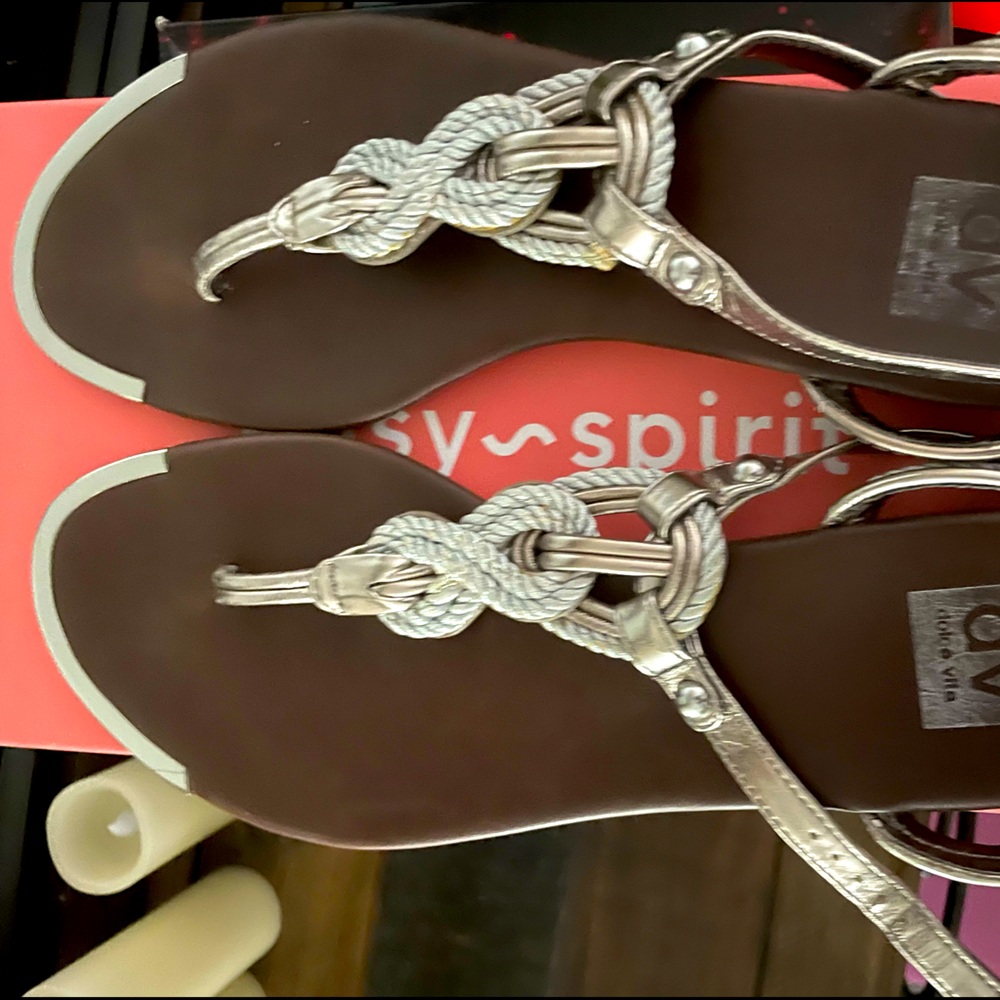 Thong Sandal Size 11